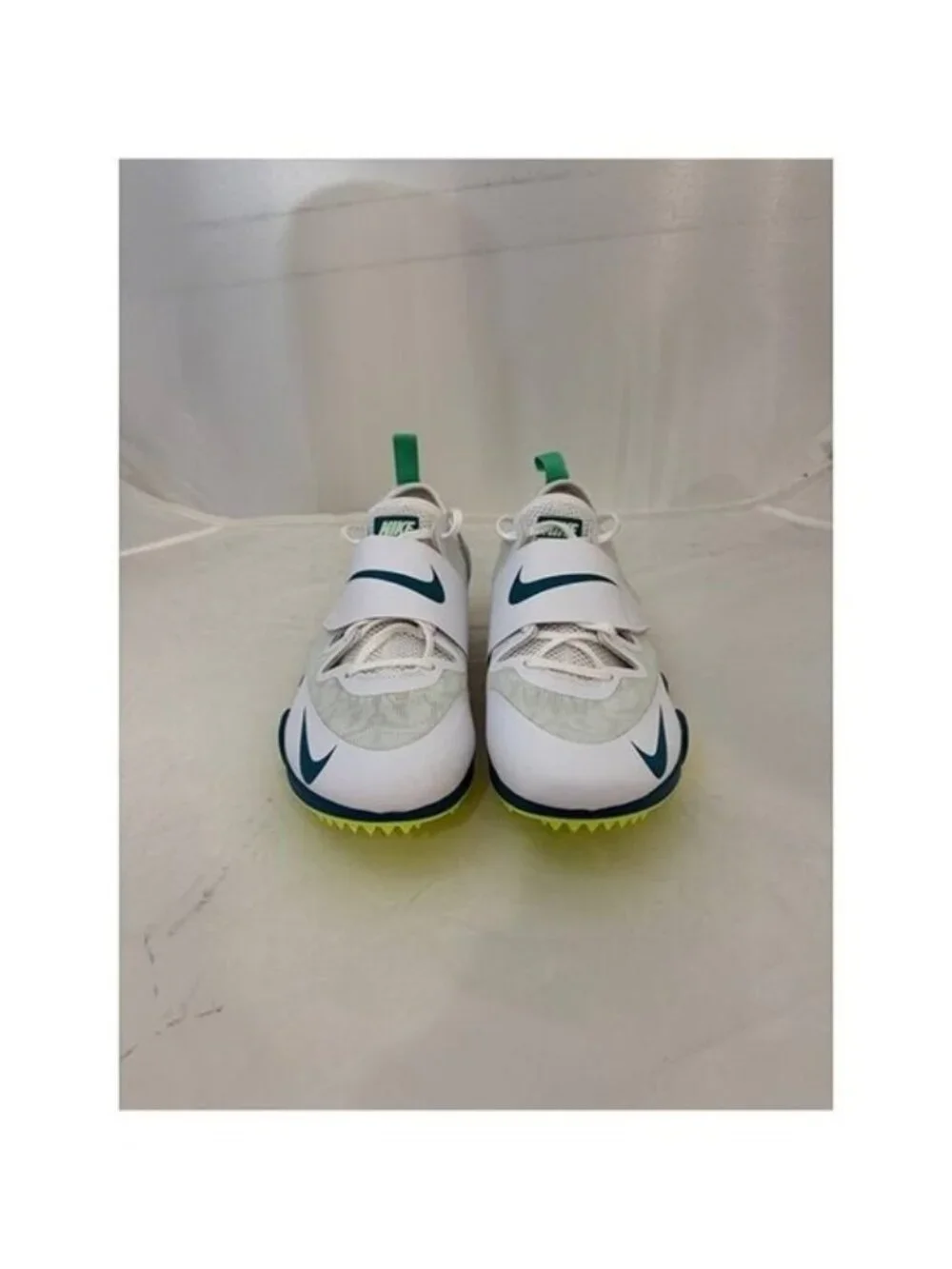 Nike read description